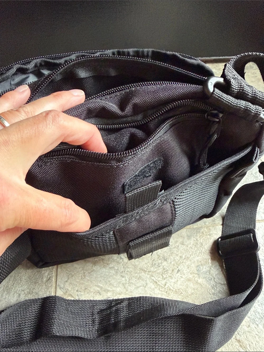 Range Maxx Tactical black messenger